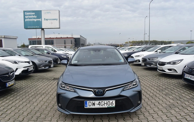 Toyota Corolla cena 79400 przebieg: 99118, rok produkcji 2019 z Nowogard małe 667